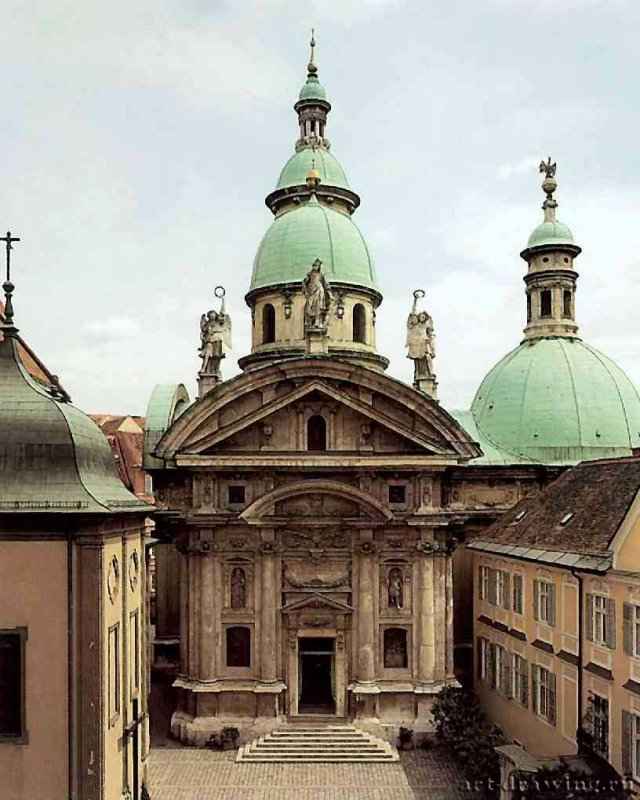 Усыпальница императора Фердинанда II. Западный фасад. Начата в 1614 - Грац. Австрия.