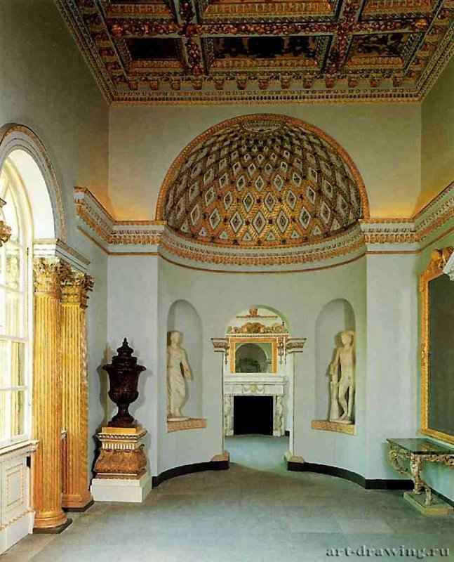 Чизвик-хаус. Галерея. 1725 - 1729 - Миддлсекс. Великобритания.
Интерьер создавался главным образом в соответствии с идеями Иниго Джонса, интерпретировавшего палладианские схемы. Все помещения соединены между собой, и каждая комната отвечает своему предназначению, на которое указывают живописная декорация и мебель.